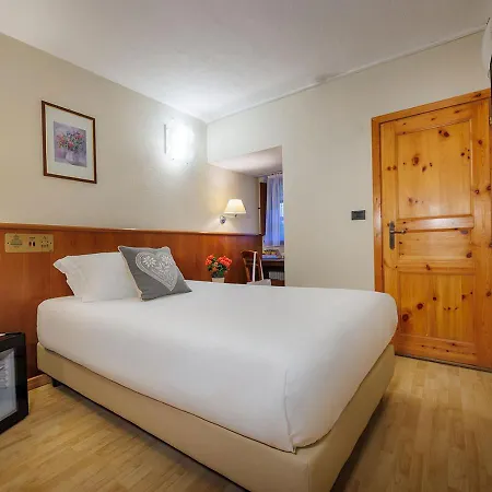 Ih Hotels Courmayeur Mont Blanc Exterior foto