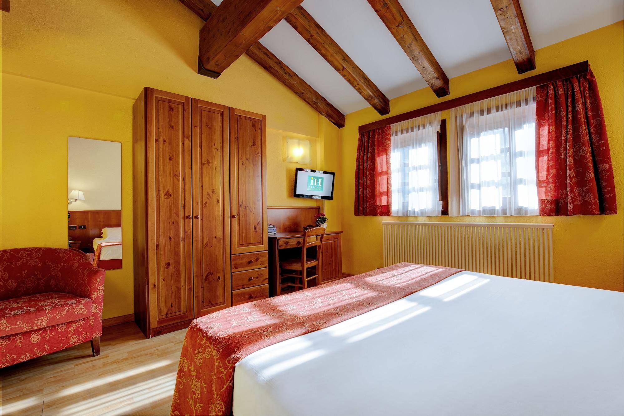 Ih Mont Blanc Hotel