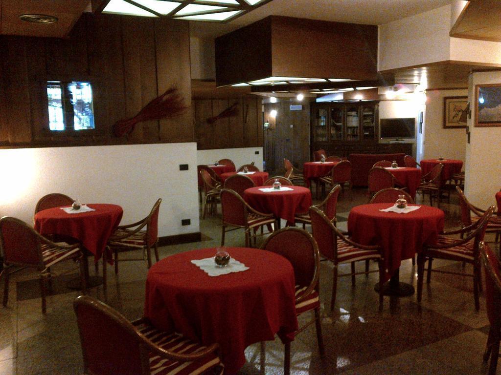 Ih Mont Blanc Hotel