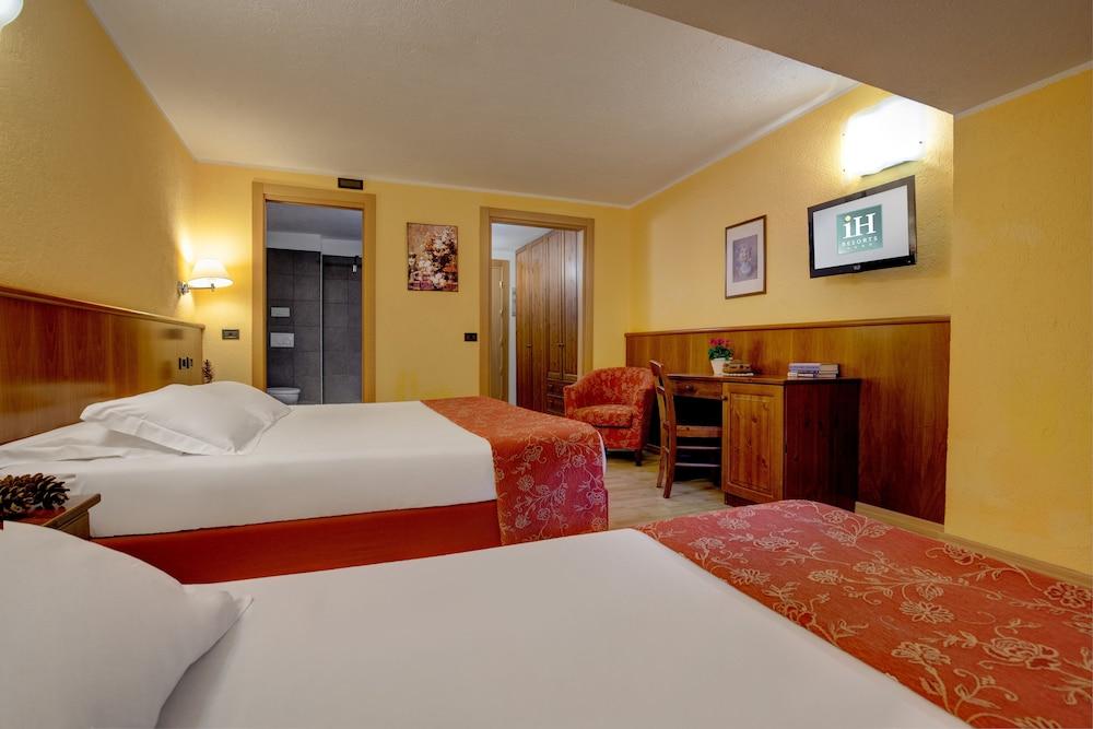 Ih Mont Blanc Hotel