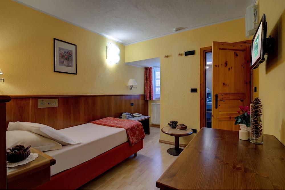 Ih Mont Blanc 4* Courmayeur